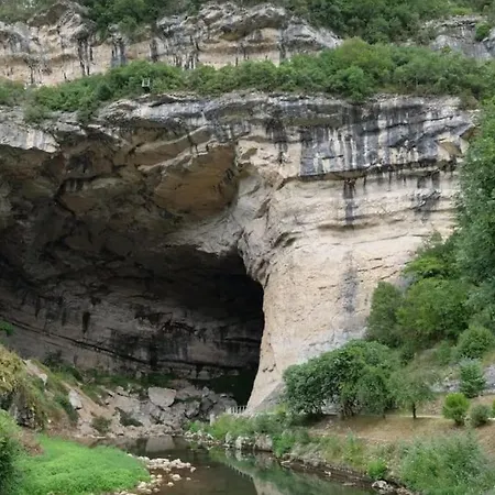 Ferme Ariegeoise, Des Pyrenees * Unzent